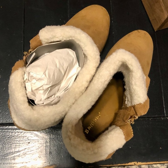 NWT Bamboo Sherpa Booties - Picture 2 of 7